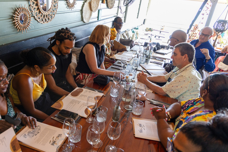 ART TOUR GUADELOUPE: guided visits, local lunch by private bus ART TOUR GUADELOUPE: guided tours, local lunch, by private bus