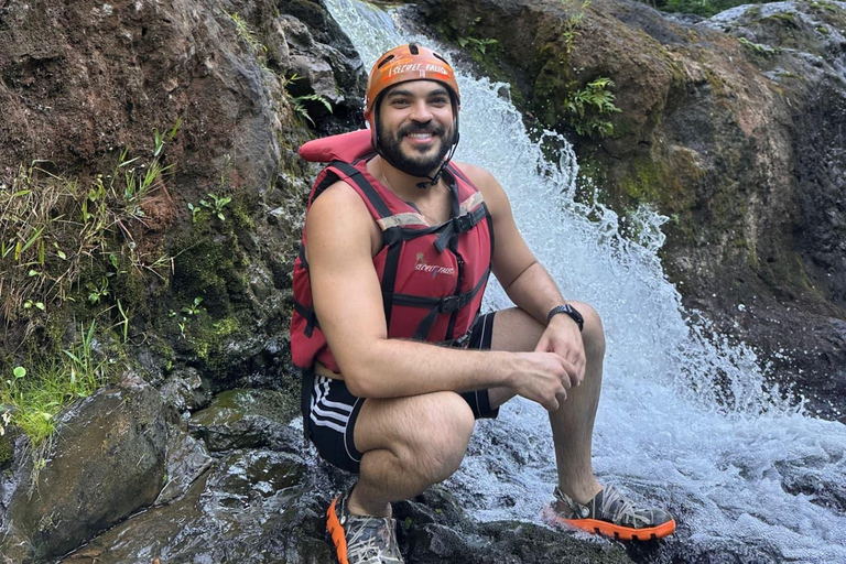 Foz do Iguaçu: Waterfalls Single Trail Tour