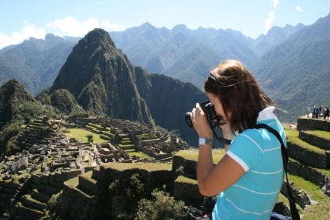Desde Ollantaytambo: Excursión de 2 días a Machu PicchuExcursión de 2 días a Machu Picchu