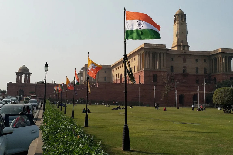 New Delhi: Full-Day Sightseeing Trip with Akshardham Temple New Delhi: Full-Day Sightseeing Trip with Entry Ticket