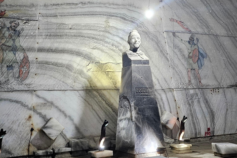 Bucharest: Salt Mine & Dracula's Tomb Small-group Minibus