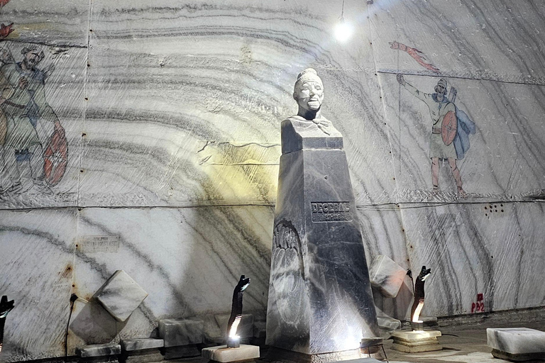 Bucharest: Salt Mine & Dracula's Tomb Small-group Minibus