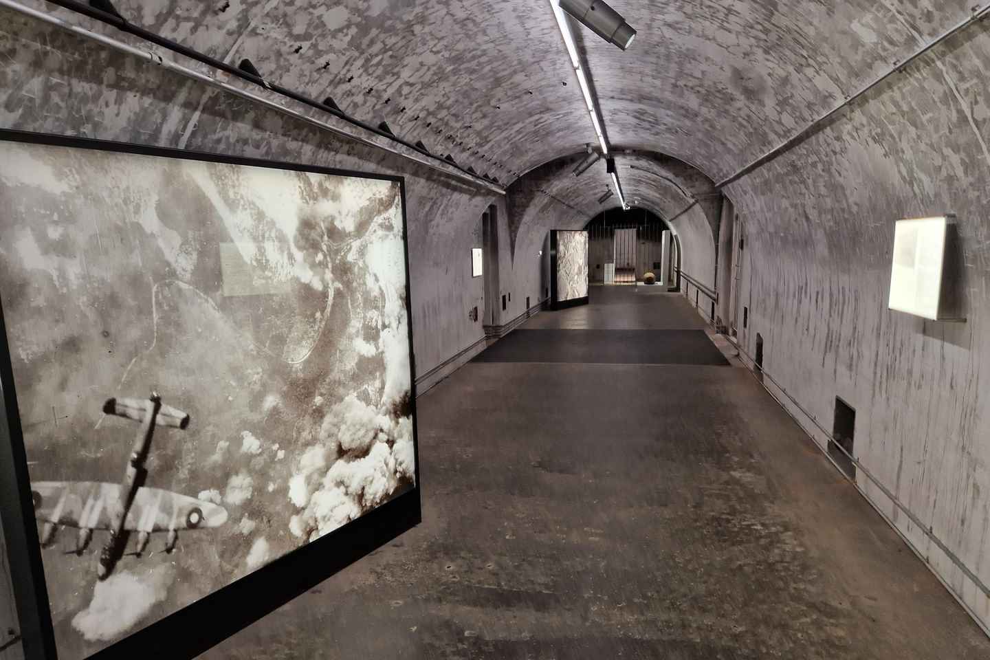 ベルヒテスガーデン：プライベート鷲の巣＆二次大戦ツアー