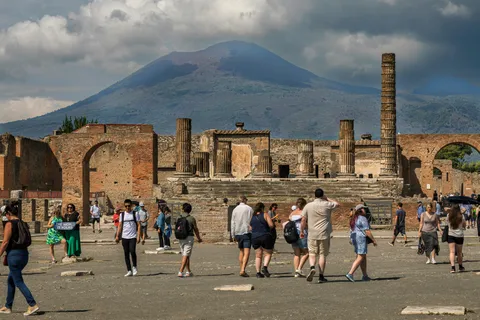 Pompei: Tour privato con degustazione di vini e pranzo