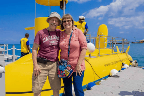 Zanzibar: tour in semisommergibile con vista subacqueaZanzibar: tour in semi-sottomarino con vista subacquea