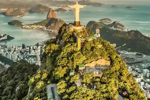 Combo Tour 1: Corcovado & City Tour Express + Arraial