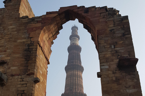 Private Full Day City Trip of Old and New Delhi Full Day Tour with Transportation, Driver, and Guide