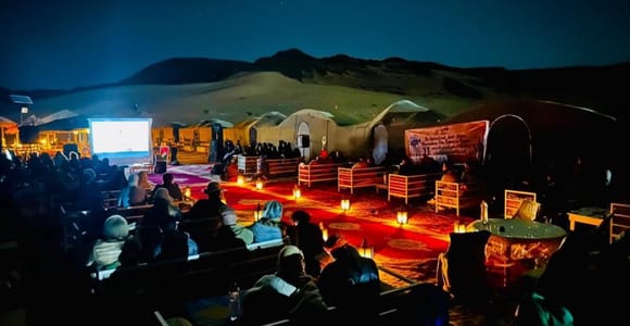 Depuis Marrakech : 2 jours dans le désert de Zagora, balade à dos de chameau et sandboard