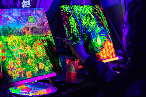Paris: Fluorescent Painting Workshop