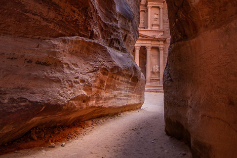 Von Amman aus: Private Tagestour nach Petra und Wadi RumTour nur mit Transport