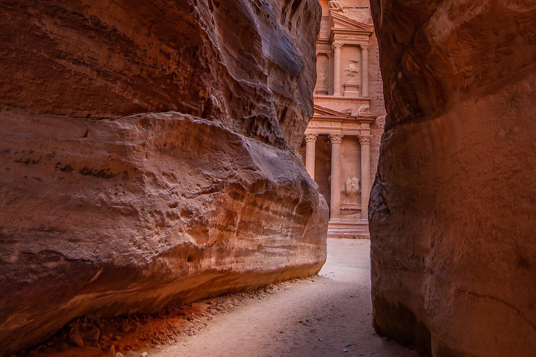 Von Amman aus: Private Tagestour nach Petra und Wadi RumTour nur mit Transport