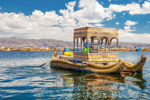 From La Paz:Day trip to Lake Titicaca and Copacabana + lunch