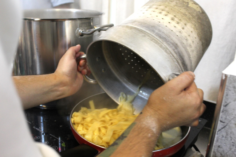 Sorrento: lezione di pasta con uno chef del posto