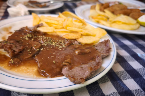 Gran Canaria: Paragliding Flight with Tapas & Pickup