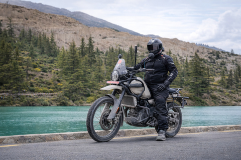 From Kathmandu: 2-Day Chitlang Motorbike Day Tour with Meals