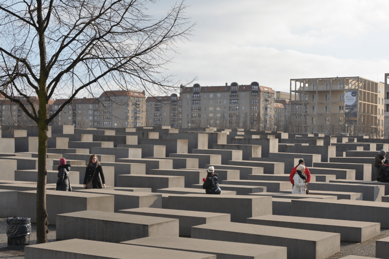 Tour privato di Berlino della Seconda Guerra Mondiale: Storia del terzo reichTour privato di Berlino della Seconda Guerra Mondiale: Storia del Terzo Reich