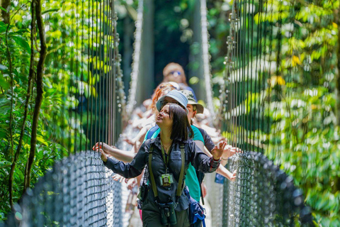 Hanging Bridges Walk in Arenal Volcano