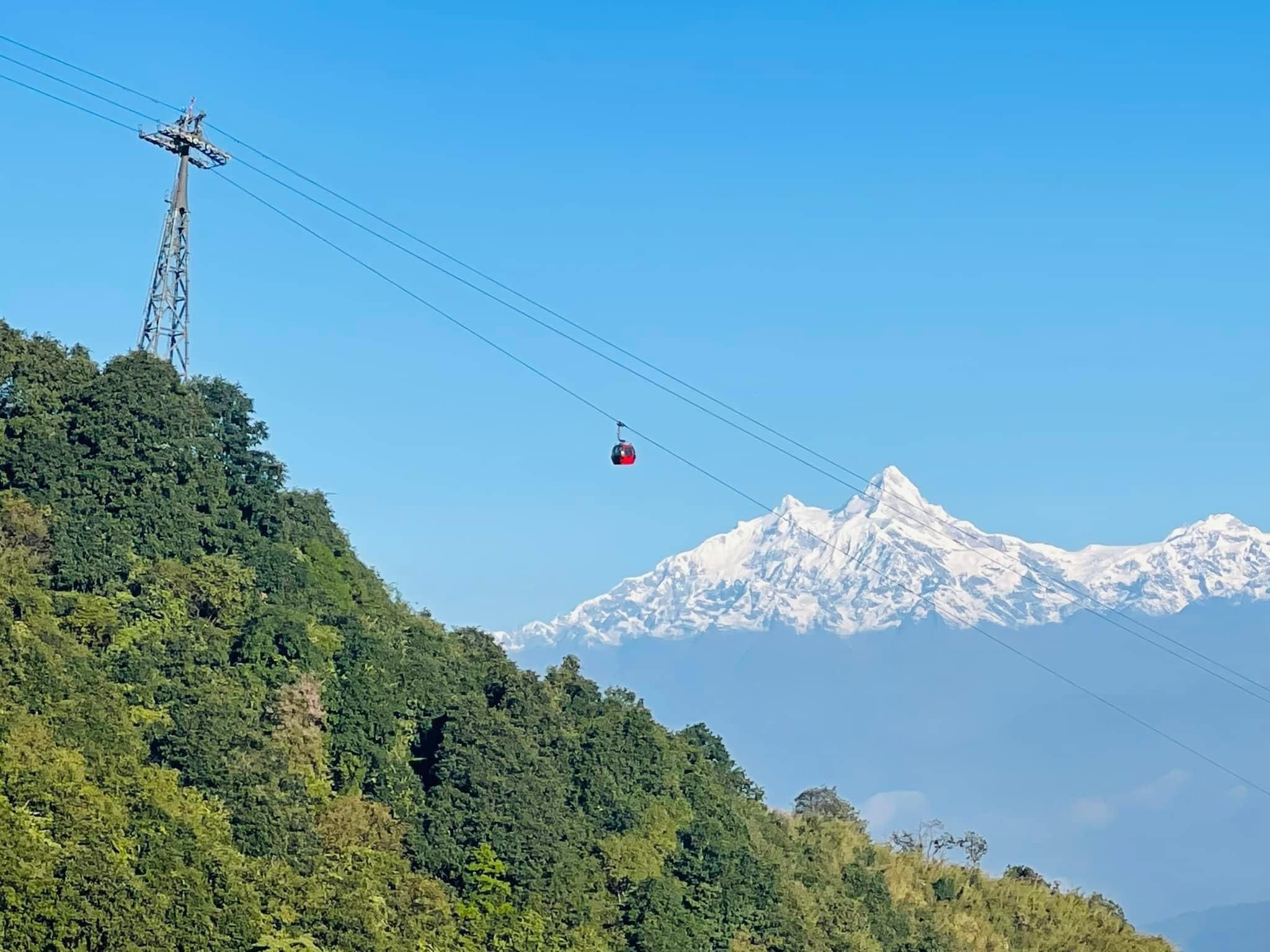Von Kathmandu: Tour zu den Chandragiri-Hügeln und zum Bhaleshwor-Tempel