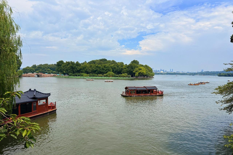 Shanghai: Hangzhou Day Trip with West Lake & Lingyin Temple Shanghai: Hangzhou Guided Day Trip By Bullet Train
