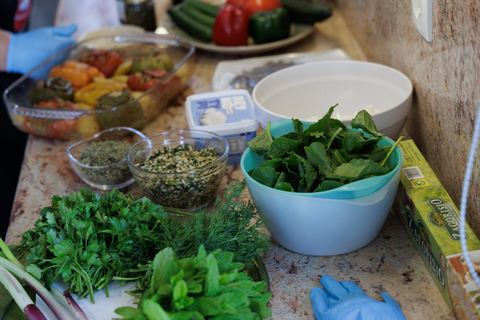 Santorini: Caldera Villa Cooking Experience with Local Wine