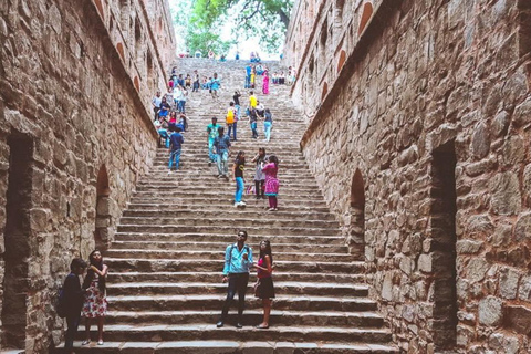 Vieja Delhi: Tour Privado de Chandni Chowk y Agrasen Ki BaoliDelhi: Visita Privada a Chandni Chowk y Agrasen Ki Baoli