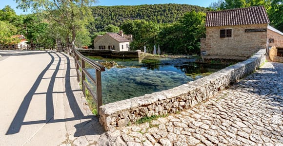 Split & Trogir: Krka Waterfalls & Swimming in Primošten