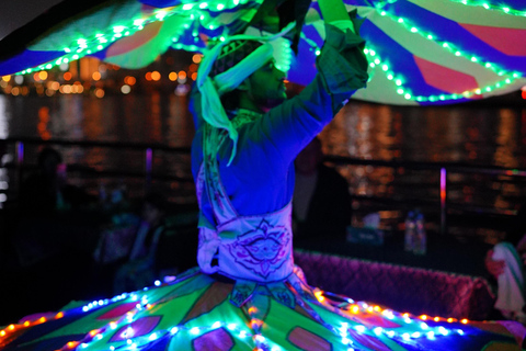 Dubai Marina Dinner Cruise with Buffet & Live Entertainment