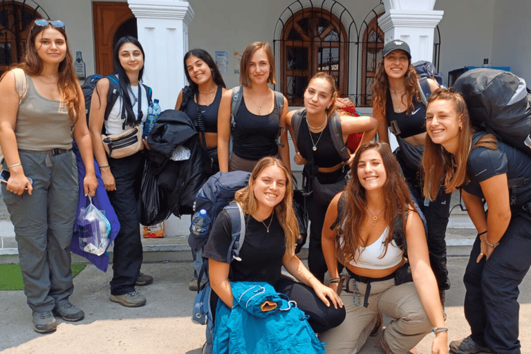 4WD Acatenango Volcano Tour & Fuego / All Inclusive !