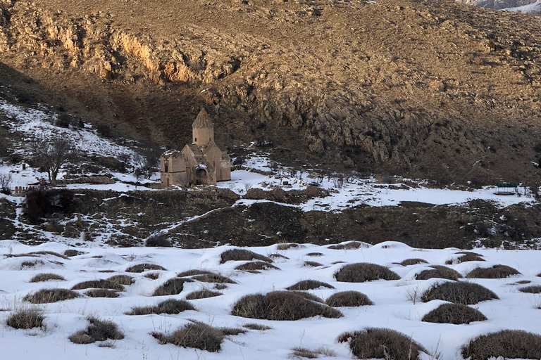 يريفان: جولة في خور فيرب، ووادي الملائكة، ووادي أرارات