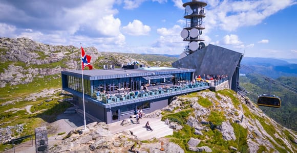 Ulriken Bergen: Enjoy a 5-course dinner with panoramic views