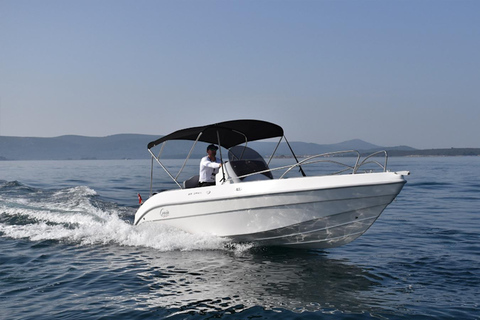 From Split: Half-Day Blue Lagoon and 3 islands Tour Half-Day Blue Lagoon and 3 islands Tour Group tour