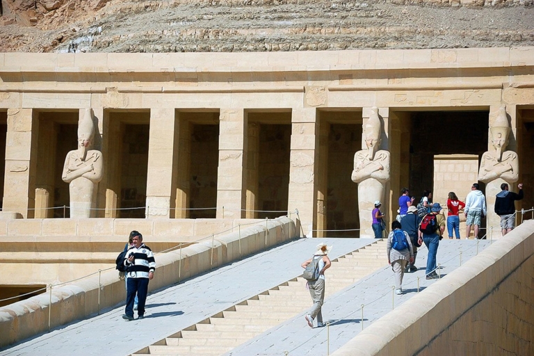 Van Hurghada: privétour van 2 dagen naar Luxor met 5-sterrenhotelPrivétour van 2 dagen met geluids- en lichtshow