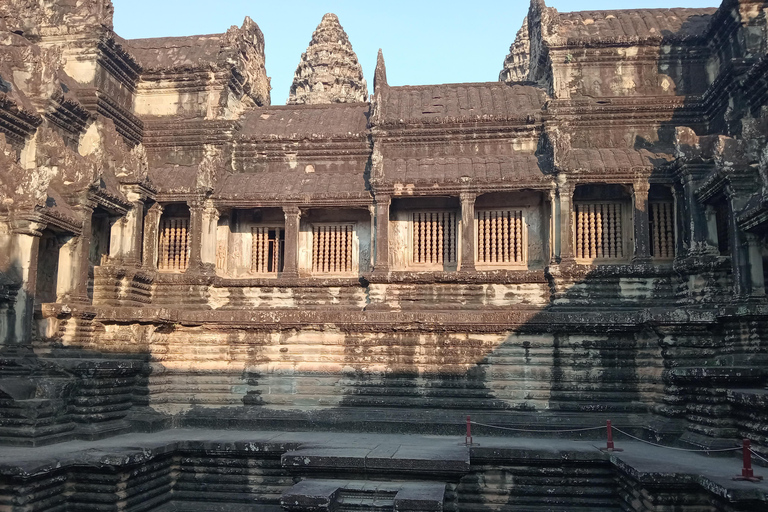 Siem Reap: Angkor 1 day with Russian-speaking guide