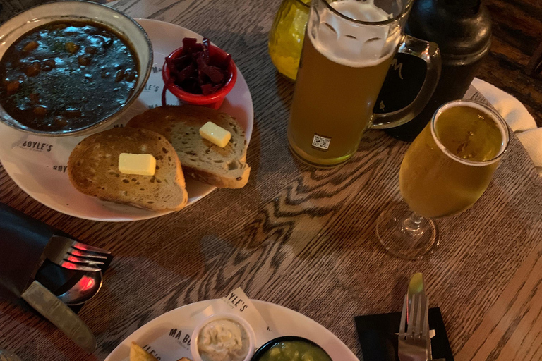 Liverpool: Albert Dock & Cavern Quarter Walking Food Tour