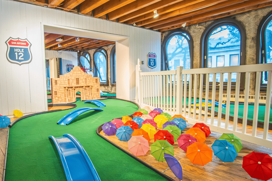 Boston: Putt Across America mit Minigolf im US-Stil. Foto: GetYourGuide