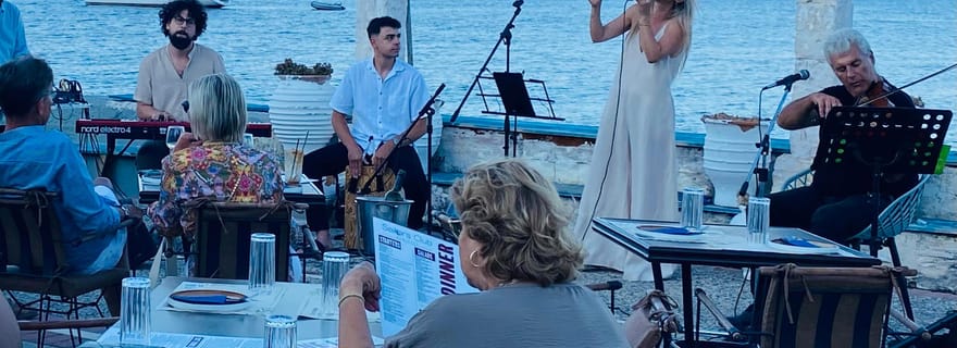 Corfu : Histoires musicales d'une expérience corfiote à la marina