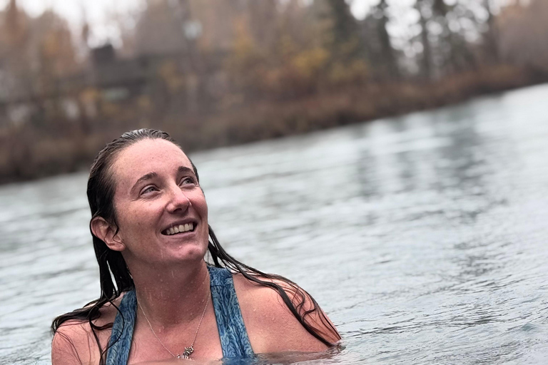 Alaska: Sauna and Cold Water Plunge Experience
