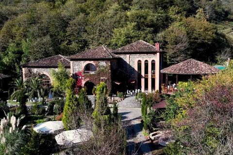 Adjara: Vineyard Tour with Wine Tasting and Lunch