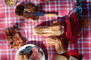 Nizza: Pétanque-Spiel mit Snacks und Getränken