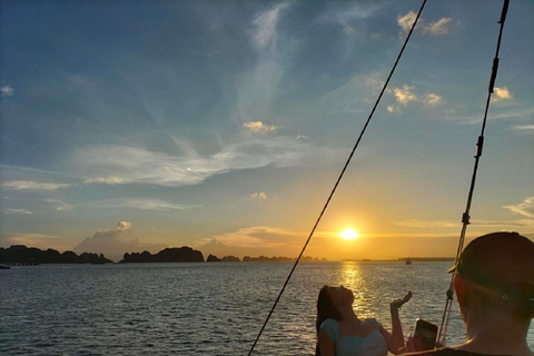 Hanói: Cruzeiro 5 estrelas de 3 dias em Ninh Binh, Ha Long e Lan Ha Bay