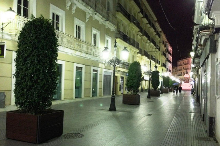 Cadiz: Enigmas stadsvandringCadiz Enigmas Privat guidad tur