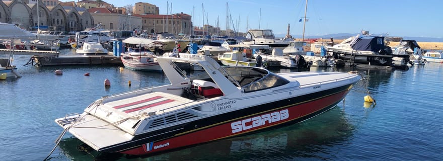 Excursion en bateau à moteur au coucher du soleil