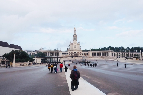 Z Lizbony: prywatna wycieczka Fatima, Óbidos, Batalha i Nazaré
