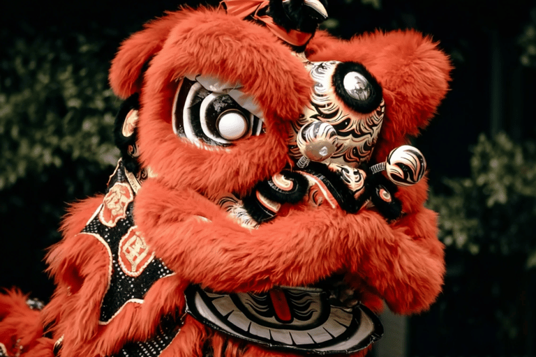 Guangzhou: Create Your Own Chinese Lion Head