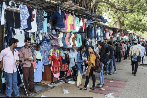 Mumbai: Authentic Shopping Experience with Local Guide Mumbai Half Day Shopping Tour Guide with Car