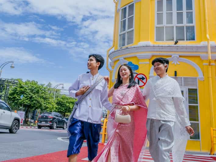 Phuket Old Town: Authentic Thai Costume Cultural Experience