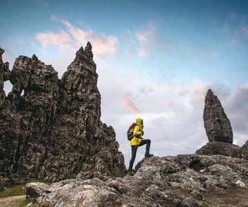 From Inverness: Skye Explorer Full-Day Tour with 3 Hikes
