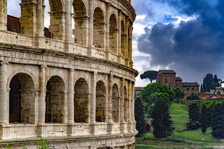 Roma: Excursão ao Coliseu com acesso ao Fórum e ao Monte PalatinoTour em espanhol - com ingressos sem fila