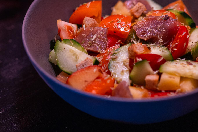 Lisbon: New Year’s Eve Dinner at Taverna das Marias