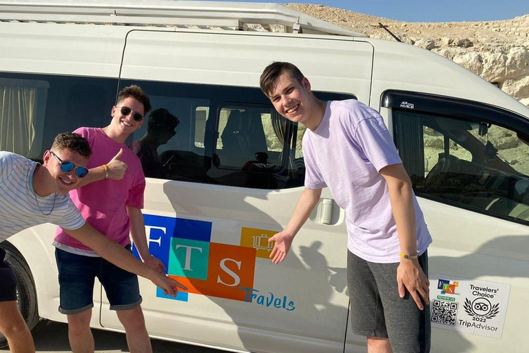 Hurghada: Full-Day Trip to Cairo by Plane Option 3 - Giza Pyramids Tour with Optional Museum Visit